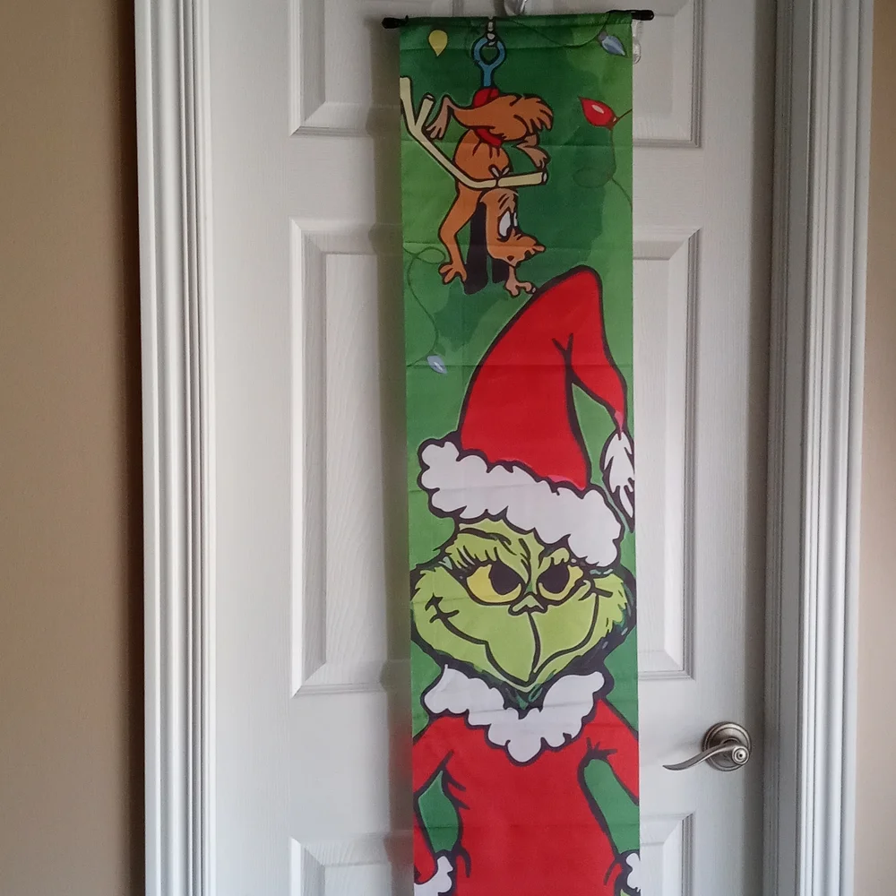 Grinch door panels